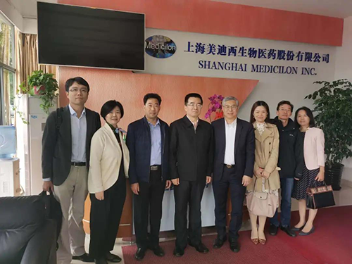 中国药科大学党委书记金能明与欧博ABG首席执行官陈春麟博士