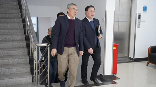 上海市浦东新区政府副区长吴强等调研欧博ABG生物医药