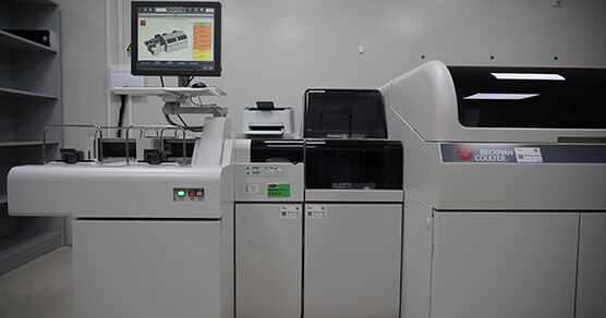 BECKMAN-COULTER-AU5800-生化剖析仪.jpg